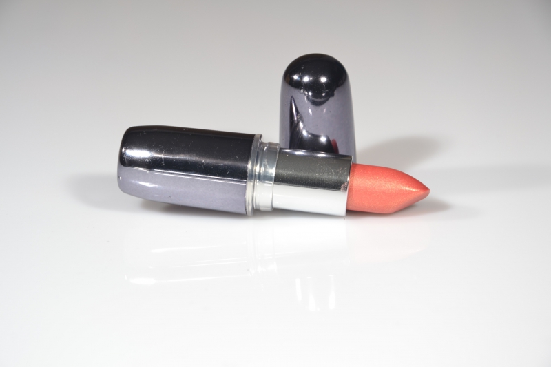 esthetique-PEONE-min_lipstick-273109